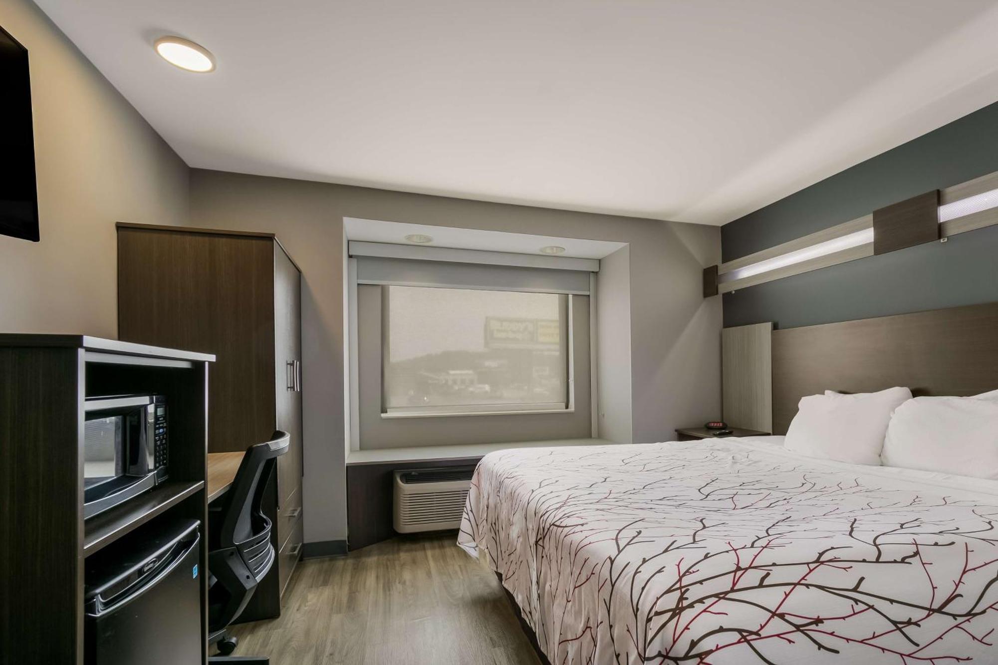 Surestay Plus Hotel By Best Western Sevierville Extérieur photo
